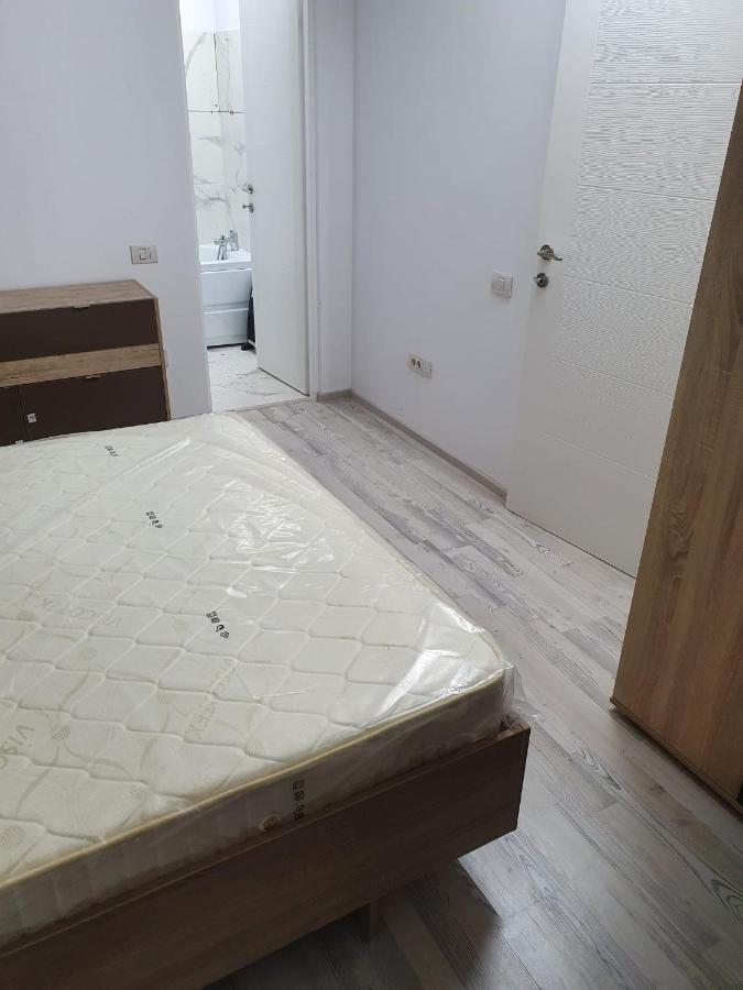 Jolie Art Apartment Braila Exterior photo